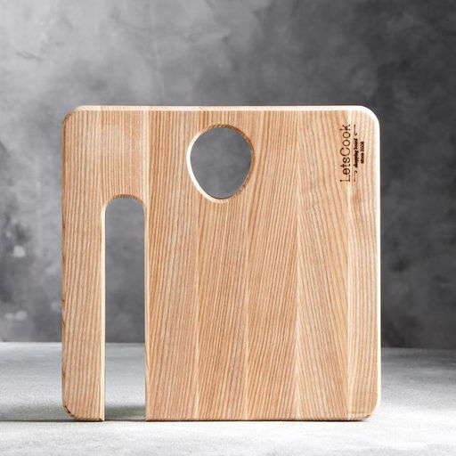 Доска для подачи сыра и вина, 28×28×2 см, массив ясеня