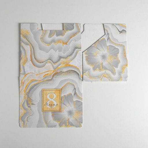 Коробка подарочная сборная, упаковка, «С 8 марта», 26 х 19 х 10 см