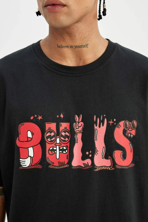 DeFactoFit Футболка свободного кроя с круглым вырезом и короткими рукавами NBA Chicago Bulls фото 9