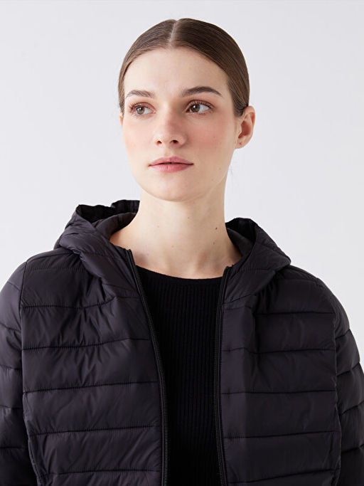 Kad?n Kap??onlu D?z ?i?me Mont