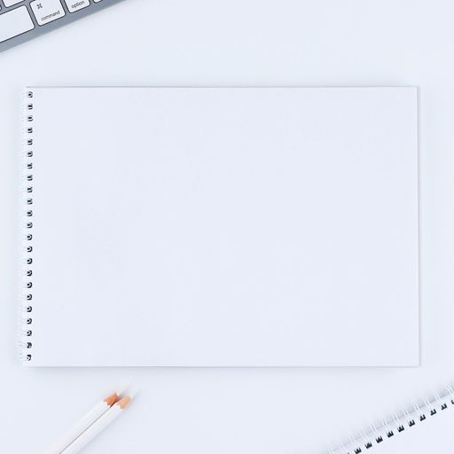 Цена за 2 шт. Альбом для рисования А4 32 листа на пружине «Смайл»