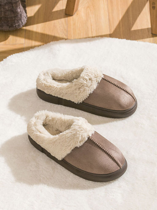 S?et G?r?n?ml? Kad?n Ev Terli?i