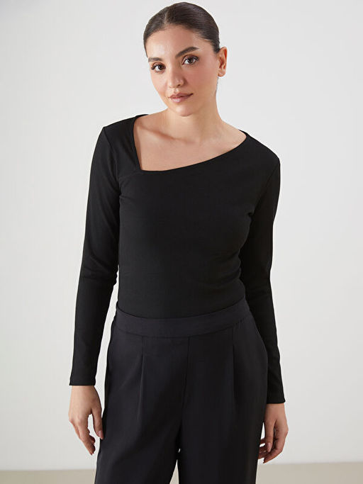 Asimetrik Yaka Kad?n Ti??rt