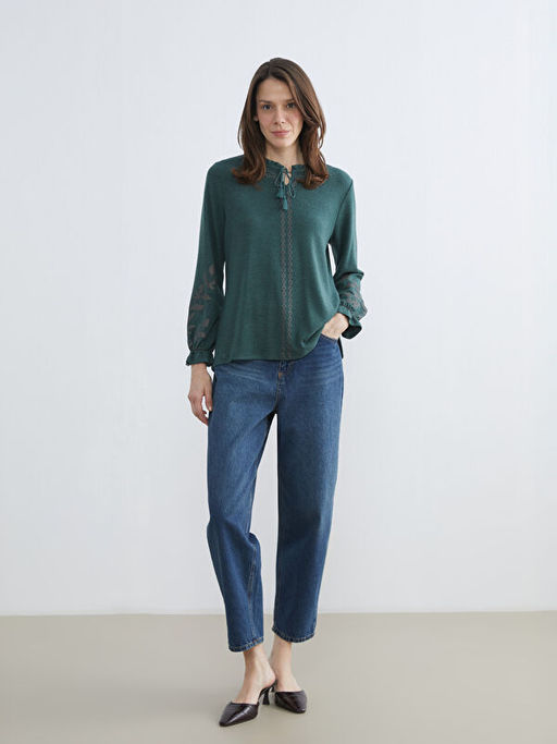 F?rf?rl? Ba?lamal? Yaka Desenli Bluz