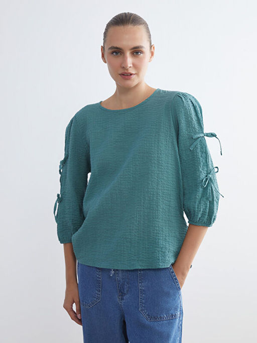 Bisiklet Yaka Dokulu Bluz