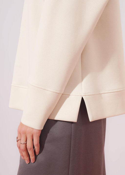 267098/196д Джемпер жен. (ЧЗ)