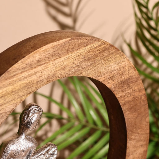 Сувенир интерьерный в деревянном кольце «Балерина», 30×8×33 см