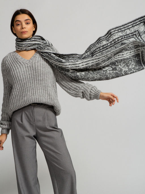 в составе шерсть Теплый, мягкий двусторонний палантин - Tantino фото 5