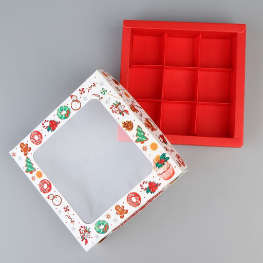 Цена за 5 шт. Коробка под 9 конфет «Сладкого Нового года», 14.5×14.5×3.5 см