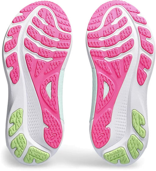 Кроссовки женские