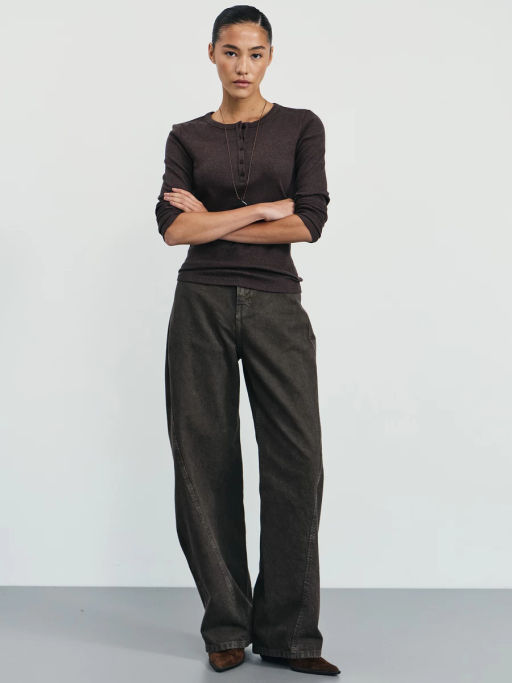 Лонгслив в рубчик с застежкой на груди / Zarina  фото 3