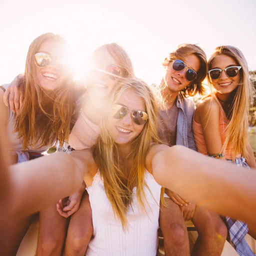 Парфюмированный спрей для тела Delightful, 150 мл