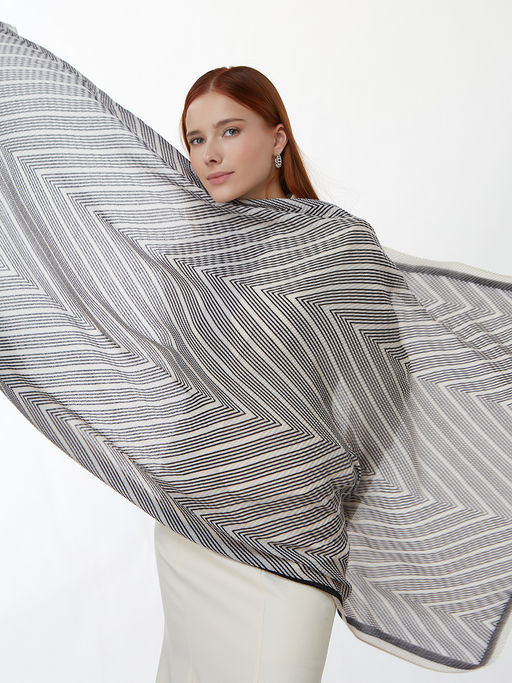 Большой, мягкий, тонкий и очень нежный двусторонний палантин с рисунком - Tantino фото 3