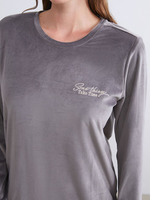 Bisiklet Yaka Nak??l? Kadife Kad?n Pijama Tak?m?