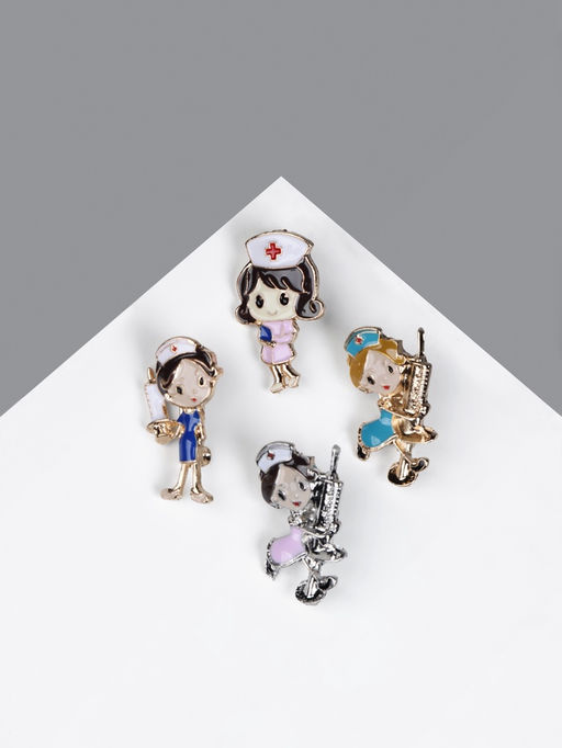 Цена за 12 шт. Брошь «Медсестричка», форма МИКС, цвет МИКС, (неделимая фасовка 12 шт., цена за шт.)