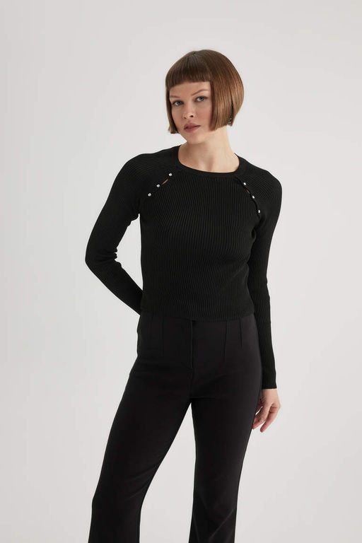 Приталенный свитер в рубчик с круглым вырезом - Defacto фото 3