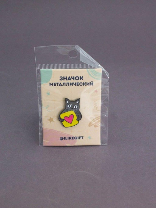 Значок металлический iLikeGift "The romantic cat"