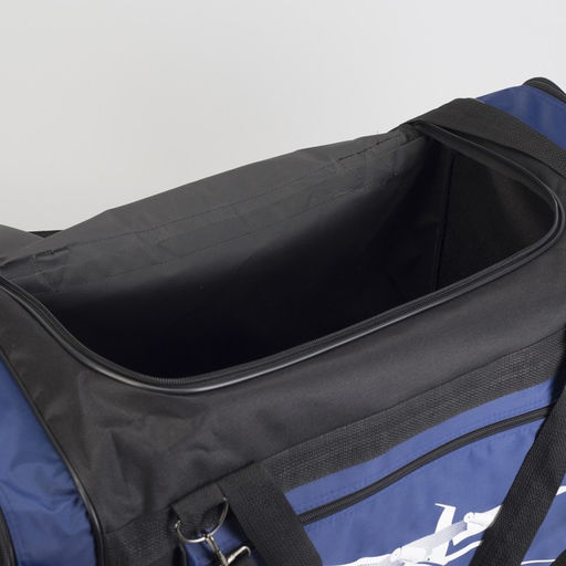 Сумка дорожная на молнии, 3 наружных кармана, длинный ремень, чёрная, синяя