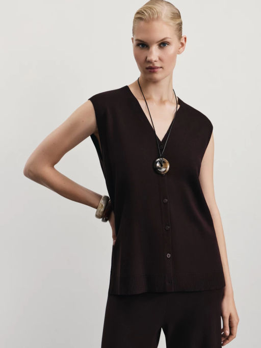 Жилет из вискозы с V-образным вырезом / Zarina