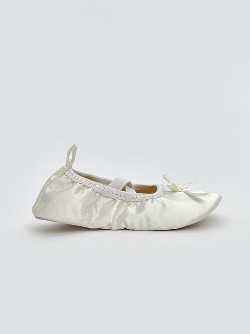 Fiyonk Detayl? K?z ?ocuk Pisi Pisi Ayakkab?