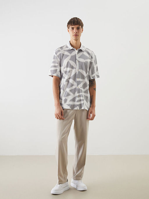 Regular Fit K?sa Kollu Desenli Erkek G?mlek