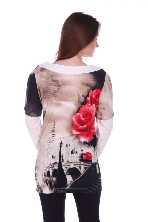 249 Туника "Красные розы"