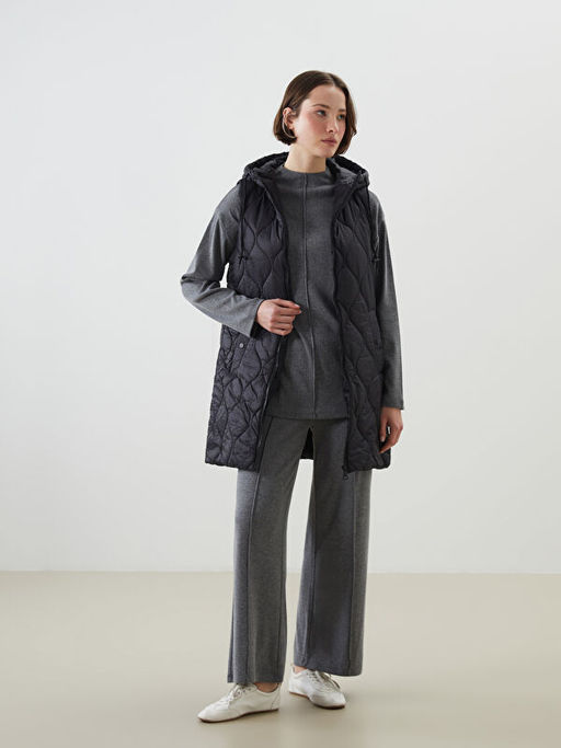 Kap??onlu Kapitone Kad?n ?i?me Yelek