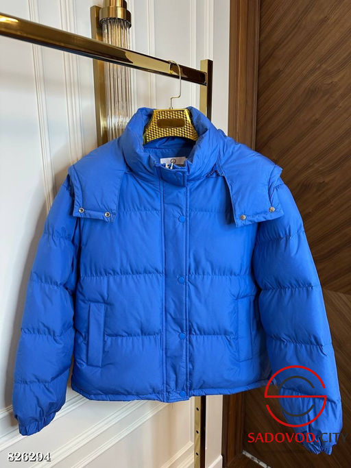 Куртка весенняя с капюшоном