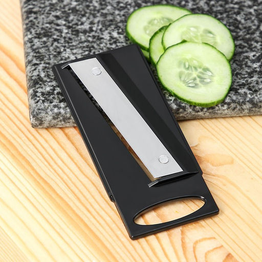 Тёрка - слайсер с контейнером Magistro Vegan pro, 5 насадок, 31.8×13.7×9 см, белая