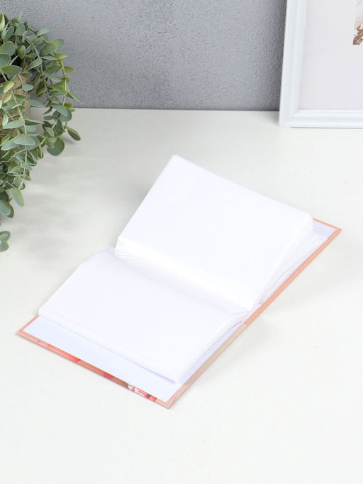 Фотоальбом на 100 фото 10х15 см "Зверята на празднике" 4,5х12,5х16,5 см