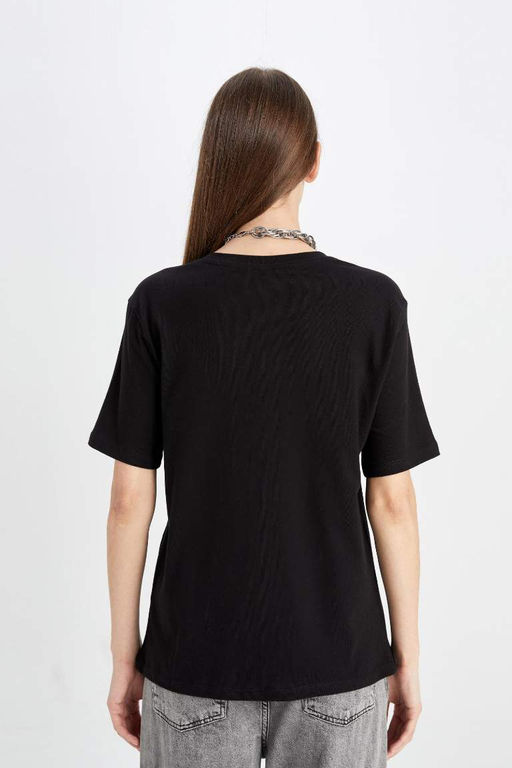 Женская черная повседневная футболка с короткими рукавами и круглым вырезом стандартного кроя, украшенная камнями - Defacto фото 9