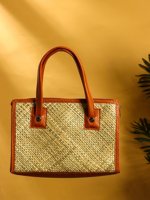 Сумка плетёная на молнии из пандана, 30×10×35 см, светло-коричневая