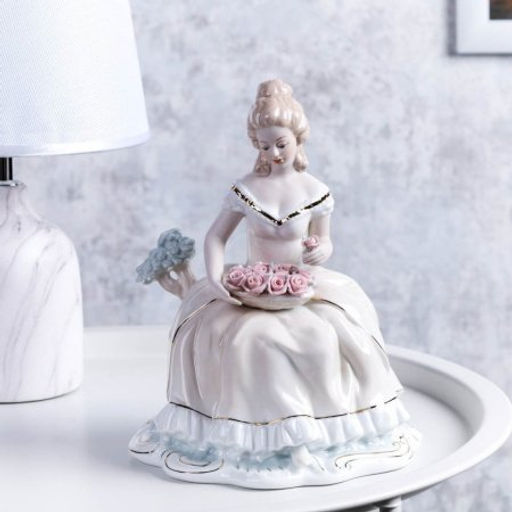 Статуэтка Дама с цветами 23 см / HP3156 /уп 18/ - Галеонтрейд фото 2