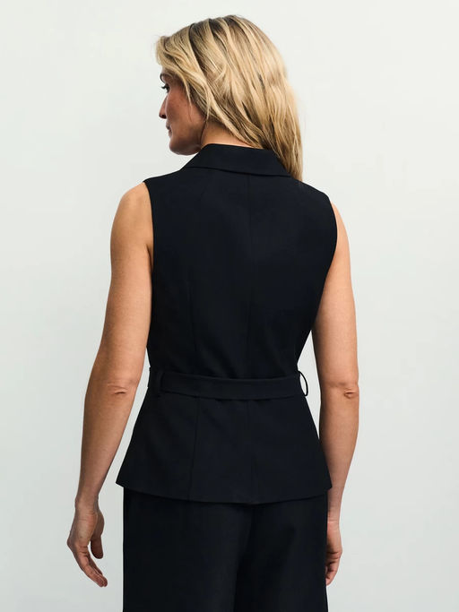 Приталенный жилет с поясом / Zarina