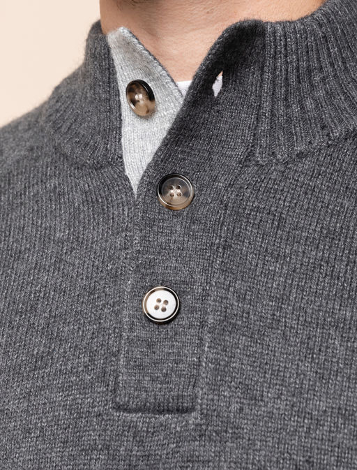 VILATTE / Свитер плотной вязки с застежкой на крупные пуговицы  фото 2
