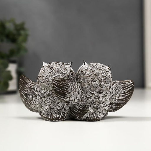 Фигурка полистоун «Совушки: объятия, с золотыми глазами», 6.5×13×3.5 см