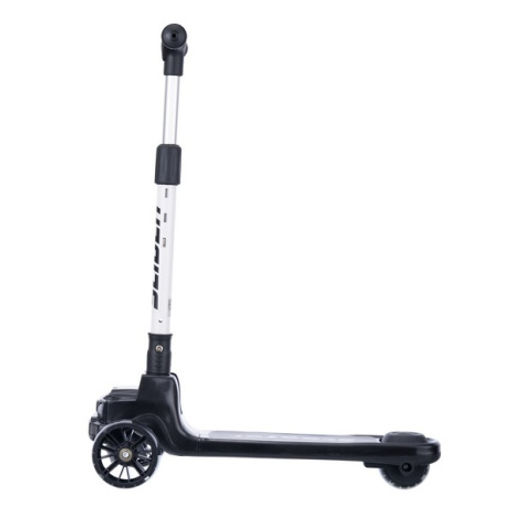 Самокат трехколесный Slider