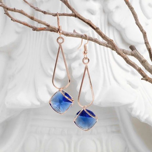Серьги висячие со стразами Капля с ромбом, цвет синий в розовом золоте - Queen fair фото 2