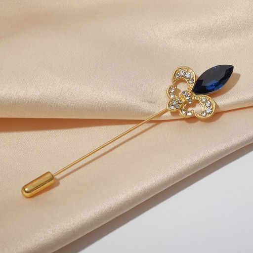 Булавка «Лилия королевская» 7,6см, цвет бело-синий в матовом золоте