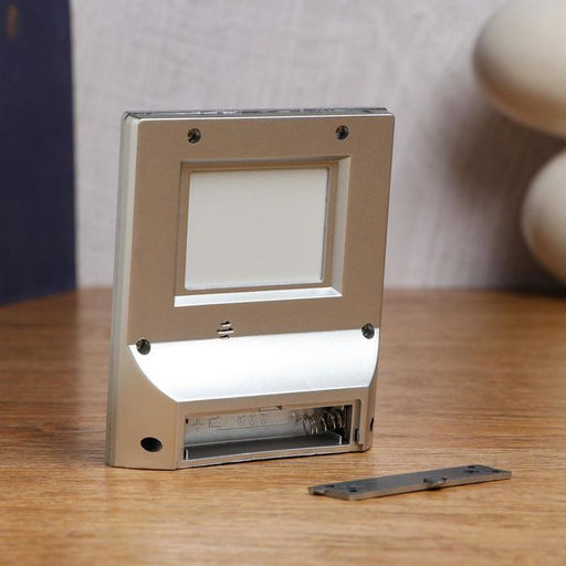 Часы - будильник электронные «Альтаир», настольные, 7.5×9 см, от батареек от батареек ААА