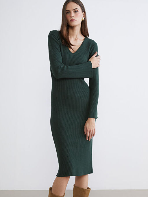 V Yaka Fitilli Triko Elbise