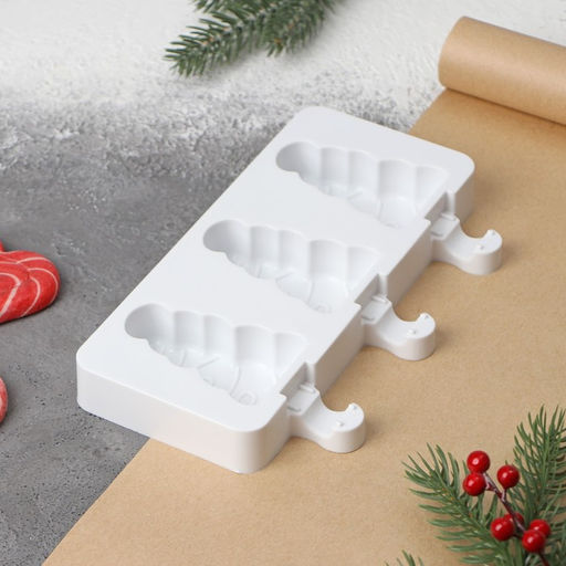 Форма для мороженого новогодняя Ёлочка, силикон, 19.5?13?2.5 см, 3 ячейки (7.1?2.7 см), белая