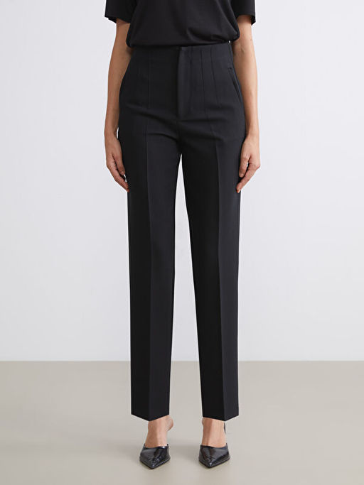 Dar Fit Pileli Kad?n Pantolon