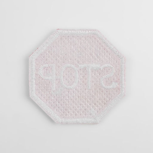 Термоаппликация «Stop», 4,7 × 4,7 см, цвет красный