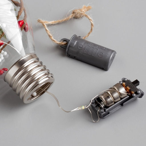 Ёлочный шар «Ветка ели», 5 LED, от батареек, свечение белое