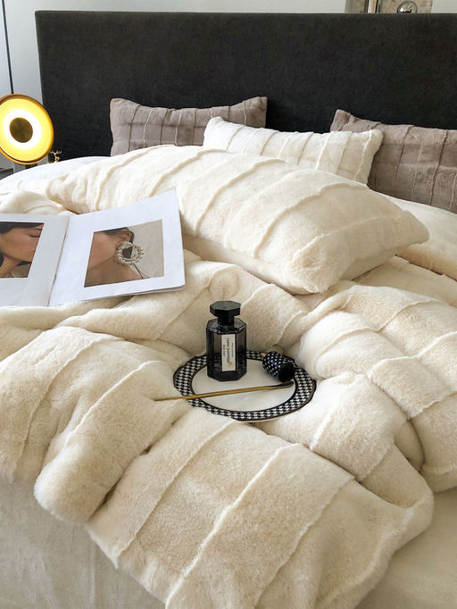 КПБ меховое MENCY с простыней и наволочками MENMEX ЧЕРНЫЙ