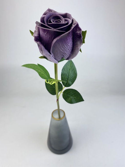 Роза силиконовая ароматизированная 55см, цвет фиолетовый