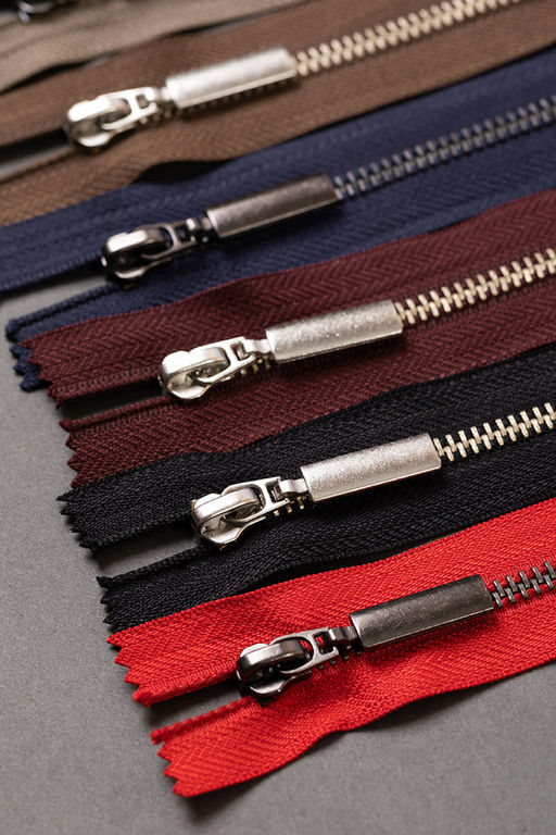 Молния Металл никель GM-851 однозамковая 18 см Тип 5 10 шт неразъёмная Gamma