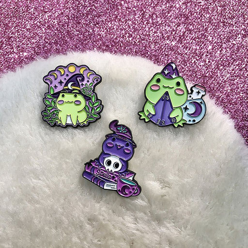 Брошь-значок Witch frog - Купи слона фото 2