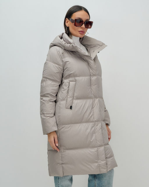 Пальто зимнее утепленное с капюшоном женское бежевого цвета 7618B